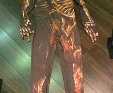 Halloween costume/skeleton