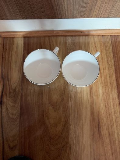 Tea cups