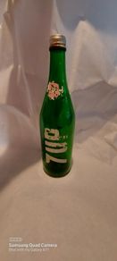 7up bottle with cap,used condition,nice advertising, price includes post to anywhere in Ireland thank you,see pictures,