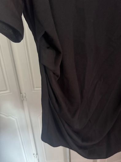BNWT Black long line slimming cut blouse size 2 XL UK22/24 EU50/52 Postage included