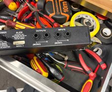Alesis Behringer lexicon