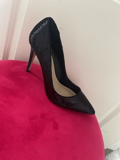 Black Sequinned Classic Stillettoes