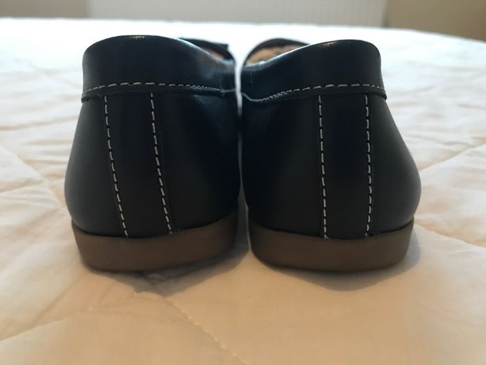 BNWT M&S navy leather flats size 6
