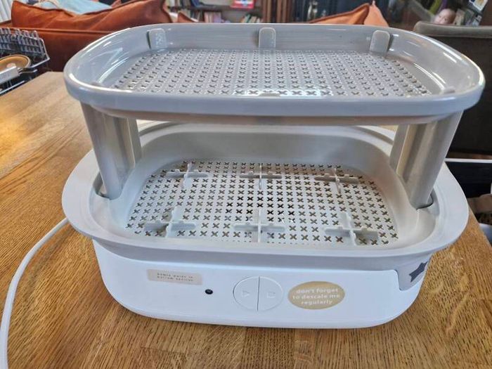Tommee Tippee Electric Steam Steriliser