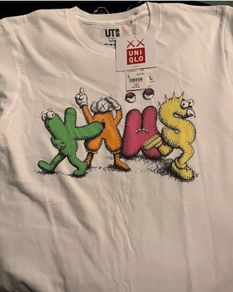 kaws Uniqlo t-shirt