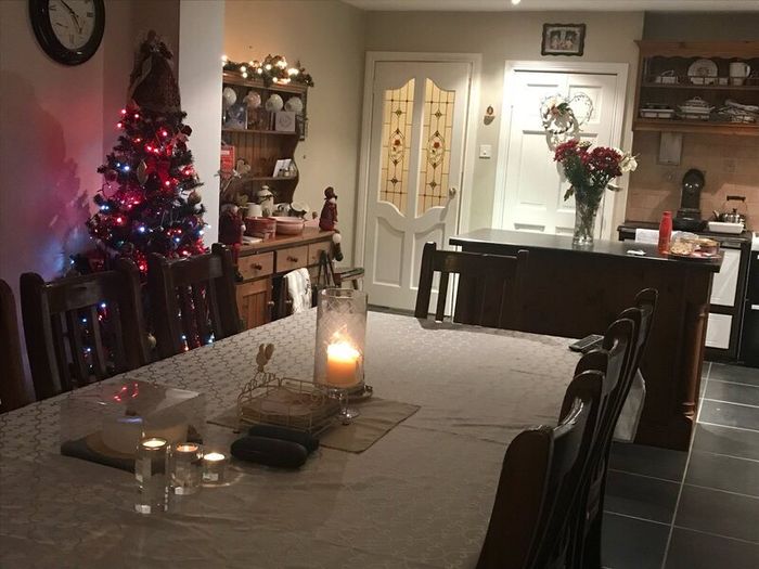 Kitchen table and 8 chairs
