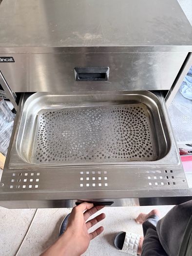 Lincat Electric Commercial Food Warming Drawer