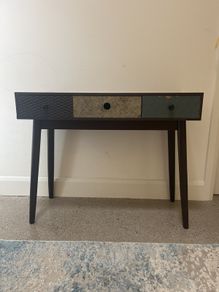 console table