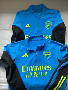 2 Arsenal Tiro 23 Training Tops (Medium)