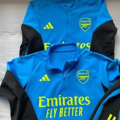 2 Arsenal Tiro 23 Training Tops (Medium)