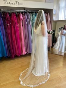 Designer Veil-Stunning Randy Fenoli designer