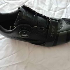 Cycling shoes