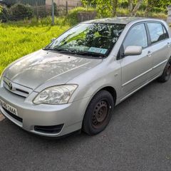2004 Toyota Corolla