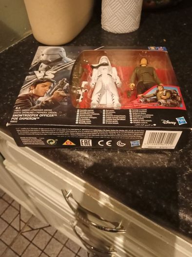 Star Wars Snow Trooper Officer And Poe Dameron