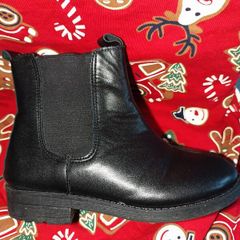 Black "Wednesday" Chelsea Boots