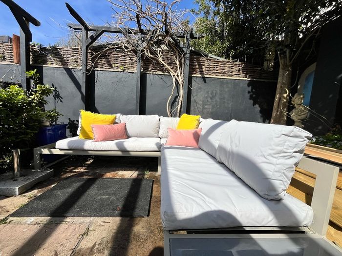 Sun loungers