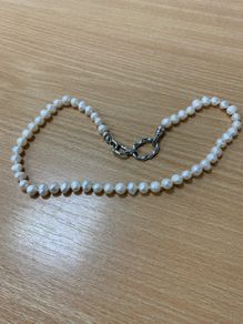 Pearl necklace