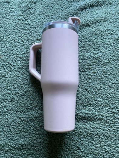 Drinking cup