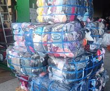 Bulk textiles clean clothes