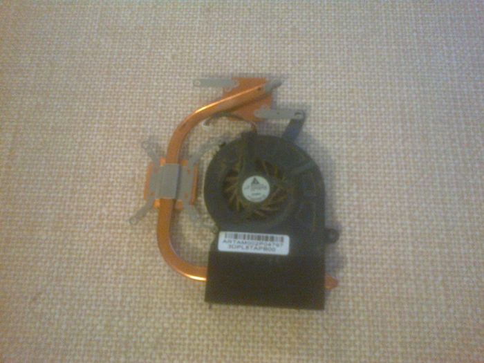 CPU Processor Cooler with Fan Cooling and  Cooper Heathsink