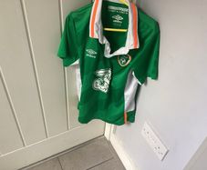 Ireland Tshirt age 9/10