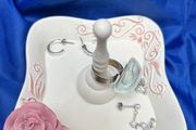Vintage ceramic ring holder