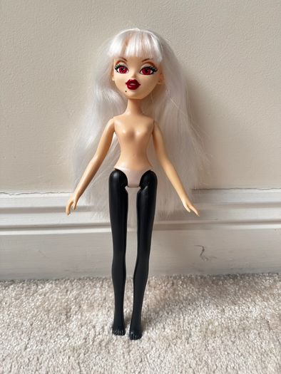 MGA Entertainment Bratzillaz Glam Gets Wicked Jade J'Adore Nude Doll Used Please see photos