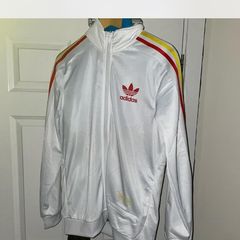 Adidas  jacket brand new medium