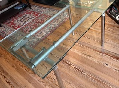 Glass kitchen table - Extendable