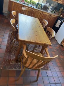 dinning table and chairs