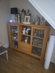 oak glass unit free to take away