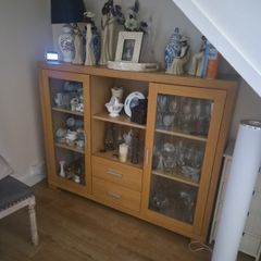 oak glass unit free to take away