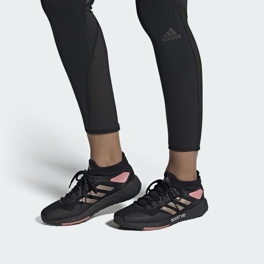 Adidas Pulseboost HD Runners UK 7 VGC