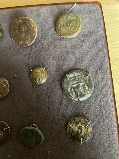 Very old metal buttons unresearched