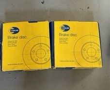 Comline Front Brake Discs Set Braking Discs Pair Adc2613 For Vw Audi Seat Skoda