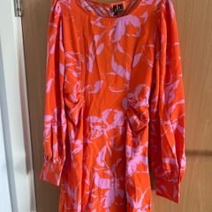 Stunning orange and pink dress