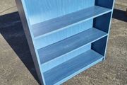 Neat shelving unit