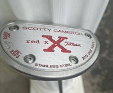 Scotty Cameron Red X putter