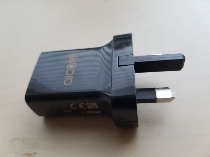 ALCATEL UC11UK Mains Wall Travel Charger