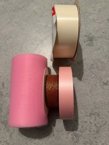 Set of ribbons and mesh
