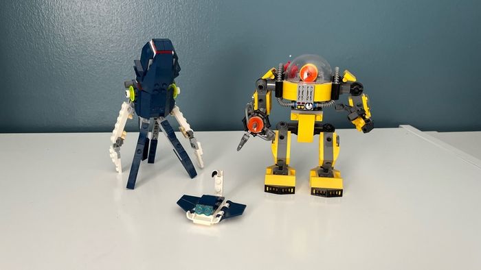 Assorted lego sets