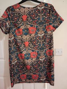 Ladies dress