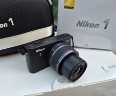 Nikon 1  J2 Mirrorless Camera