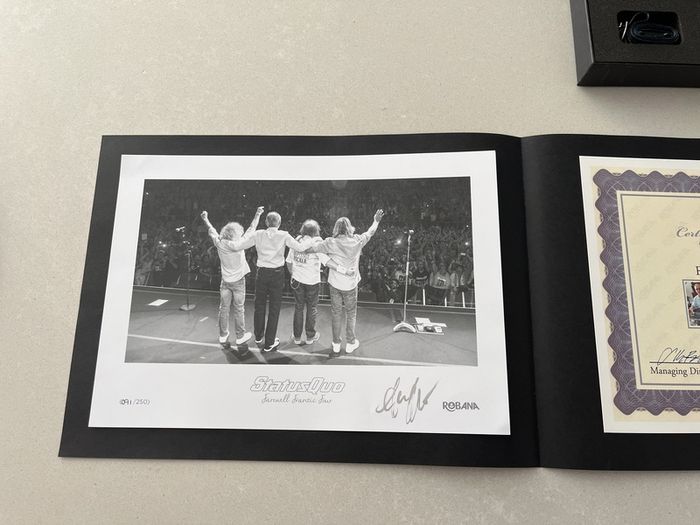 SIGNED:Status Quo - Farewell Frantic Four. Limited edition 91 of 750