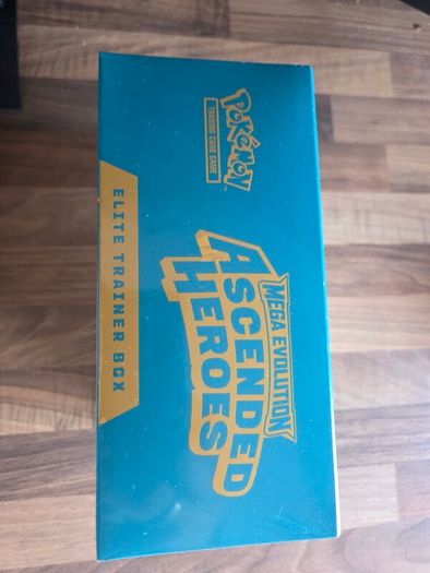 Ascended Heroes Elite trainer box