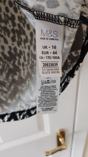 M and S Dressy Top size 16