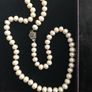 pearl necklace Image 6