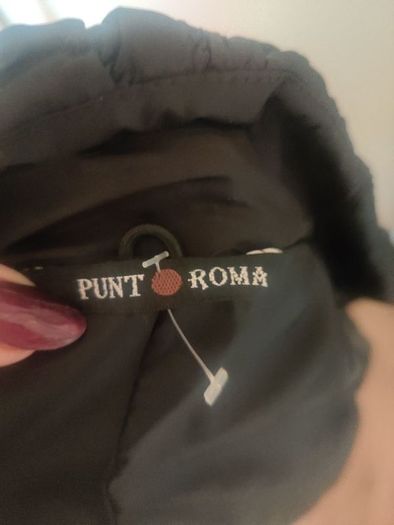 Punto Roma lovely black zipped jacket size UK18 EU46 Postage included