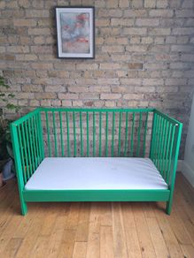 Green Gulliver cot/junior bed in perfect condition