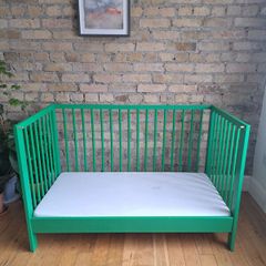 Green Gulliver cot/junior bed in perfect condition
